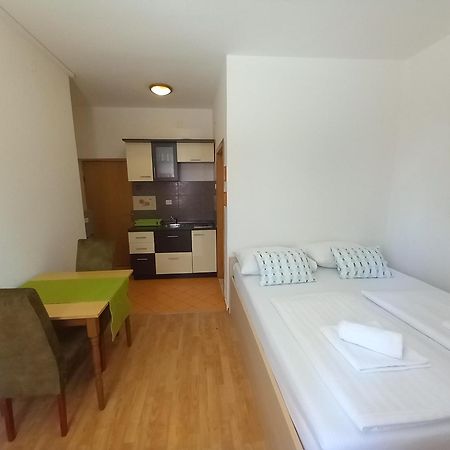 Josipa Apartment Биоград-на-Мору Экстерьер фото