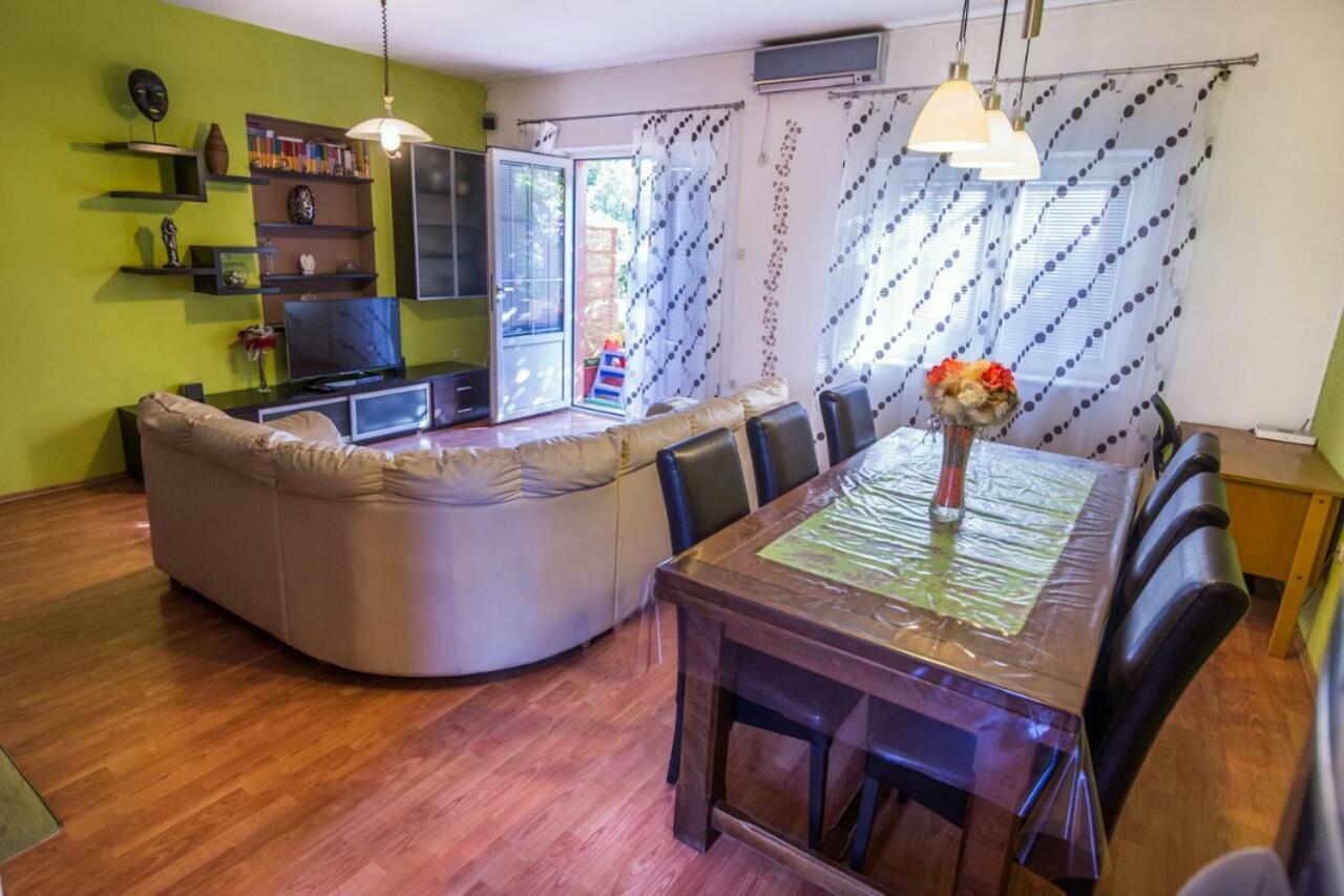 Josipa Apartment Биоград-на-Мору Экстерьер фото